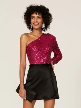 Nwt Trina Turk Over The Moon One Shoulder Shirt Women Med